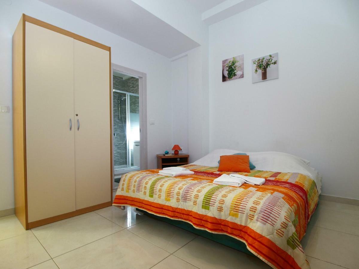 Apartments Oriana 898 Pula Exterior foto